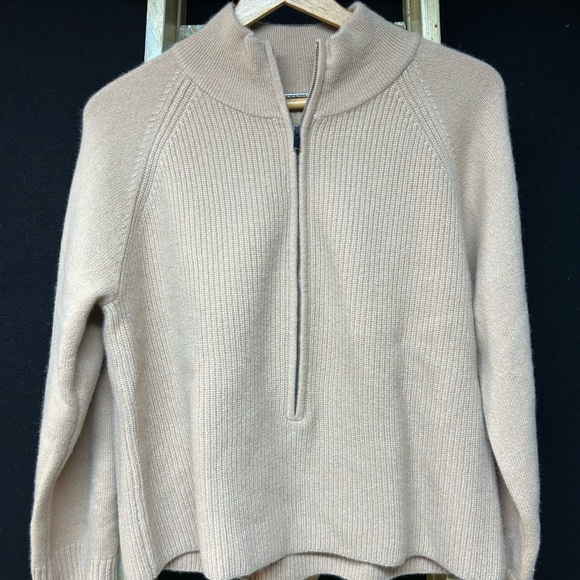 Eli Tahari Cashmere Zipup Sweater - Picture 3 of 8